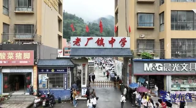 下载 (1).jpg